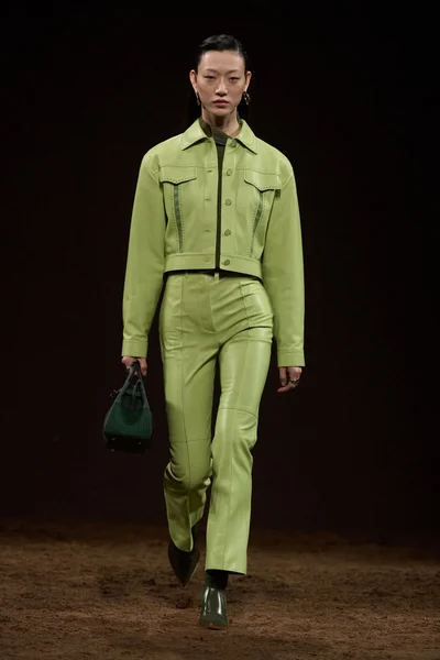Look 47